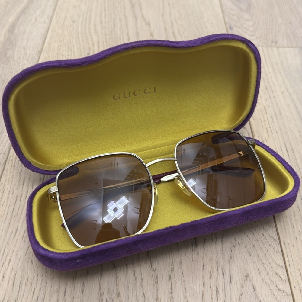 GUCCI gold square sunglasses